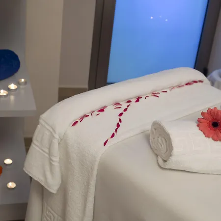 Отель 4r Park Ii Салоу