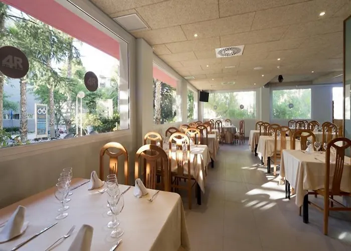4r萨洛公园二号度假村 酒店 3*